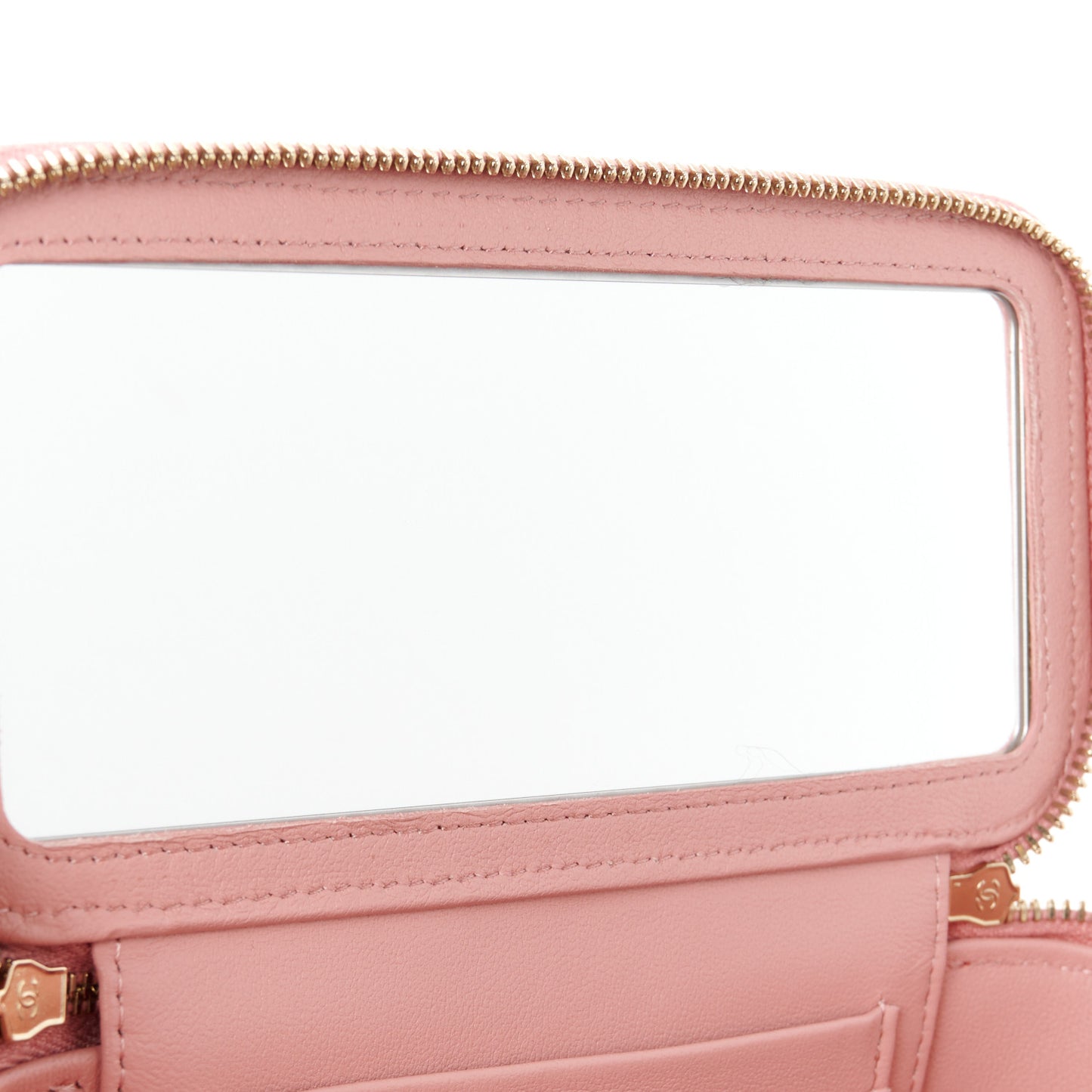 Lambskin Quilted Small Top Handle Vanity Case With Chain Light Pink