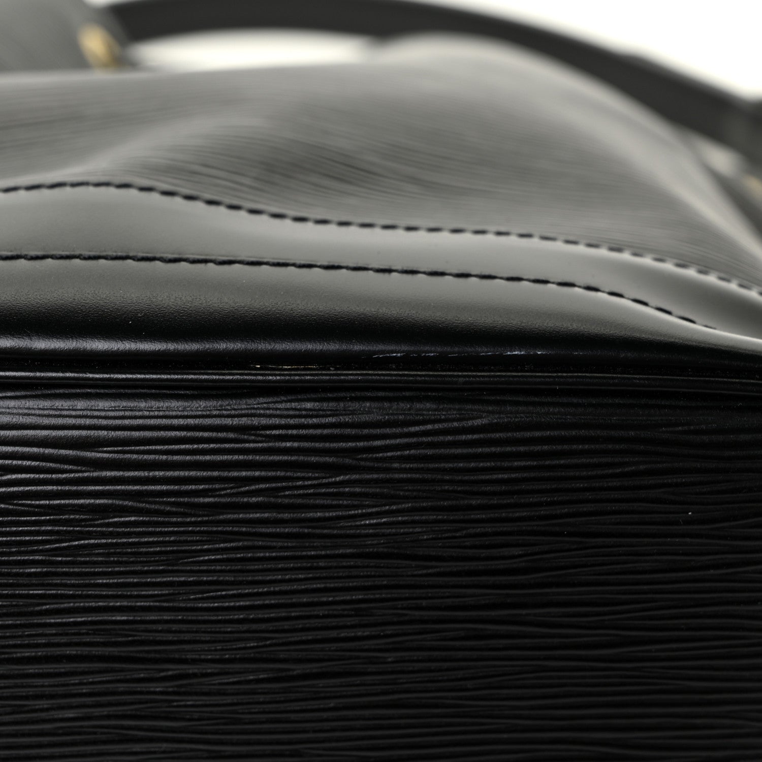 Louis Vuitton Epi Noe Black 14 of 16
