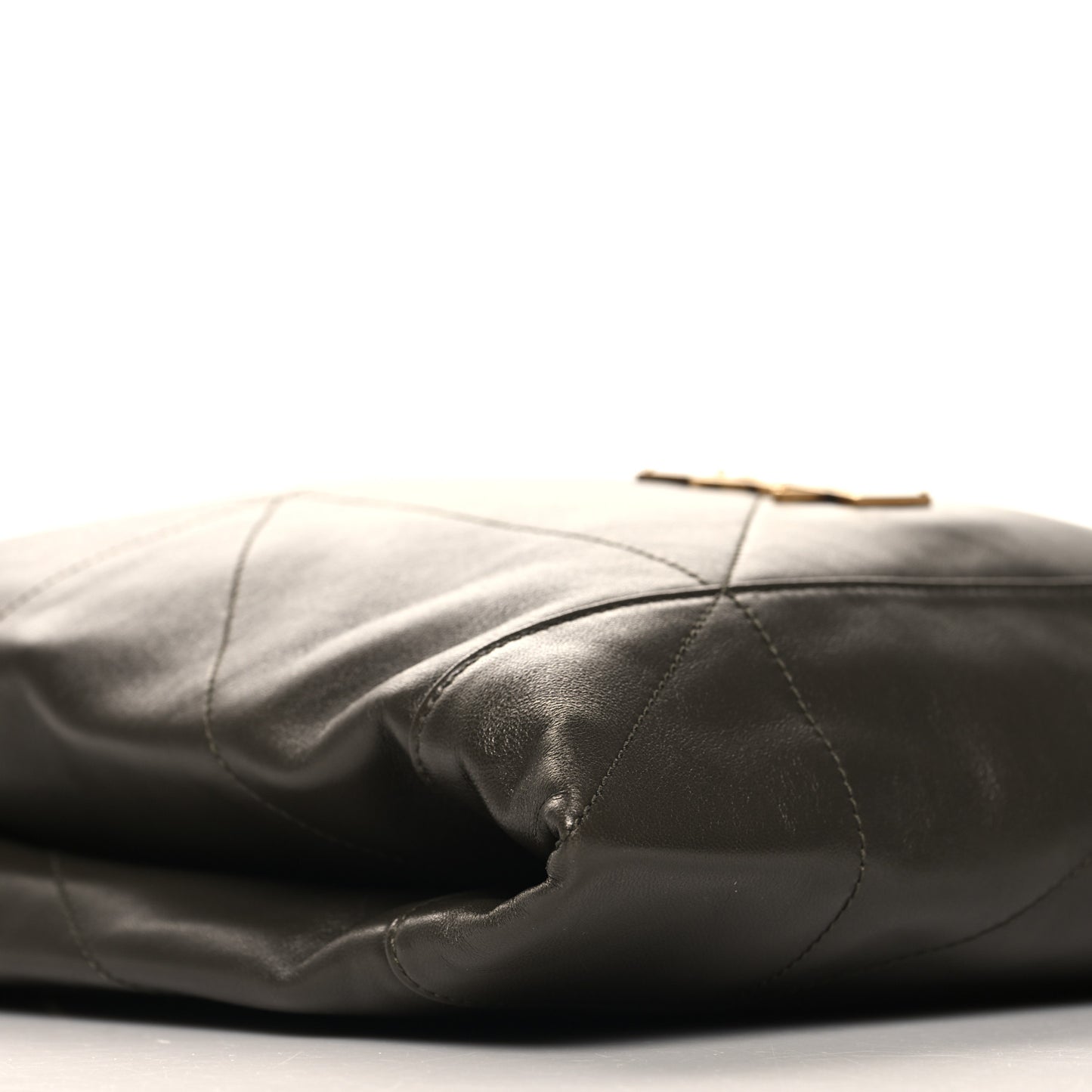 Lambskin Matelasse Monogram Medium Jamie 4.3 Pochon Light Musk