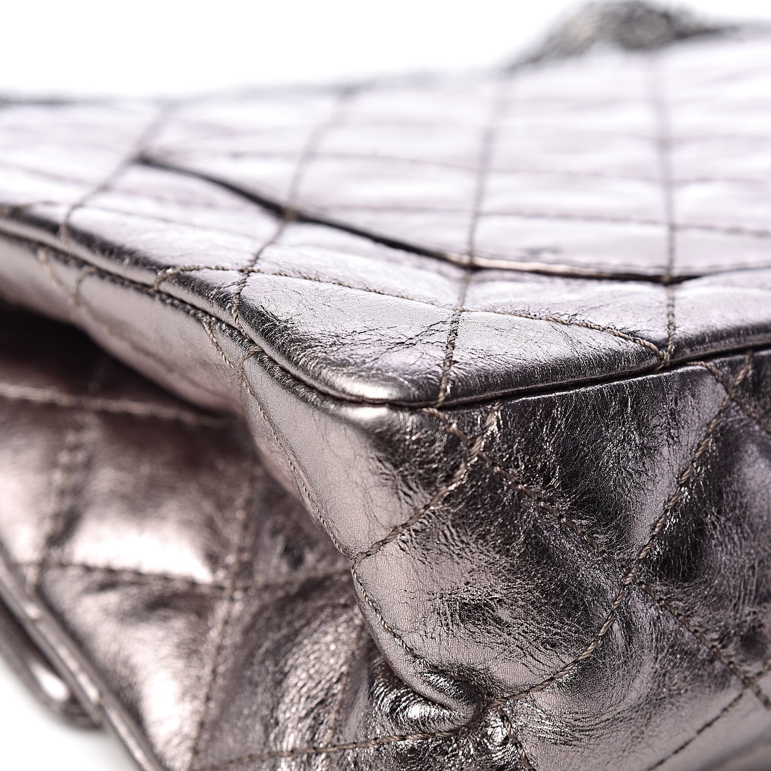 Chanel Metallic Aged Calfskin Quilted 2.55 Reissue 226 Silver 13 of 14
