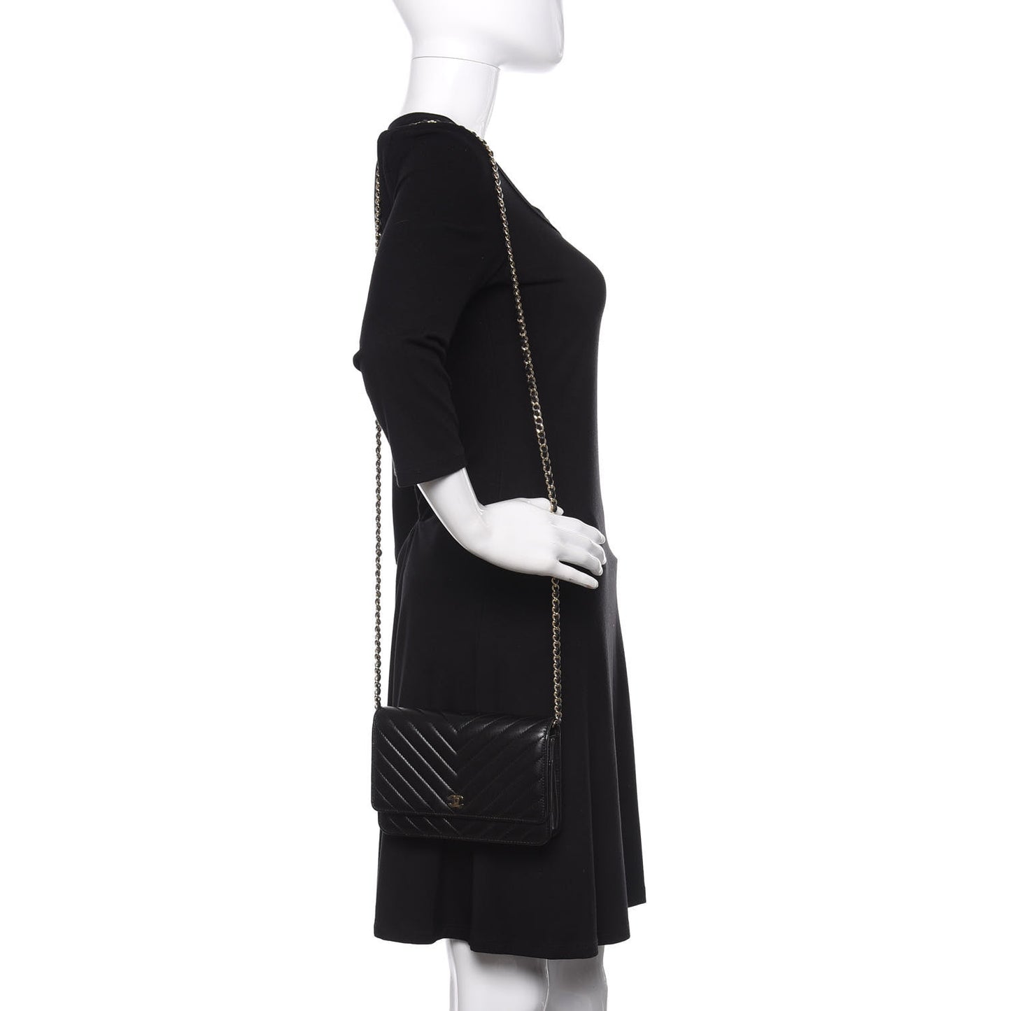 Lambskin Chevron Quilted Wallet On Chain WOC Black