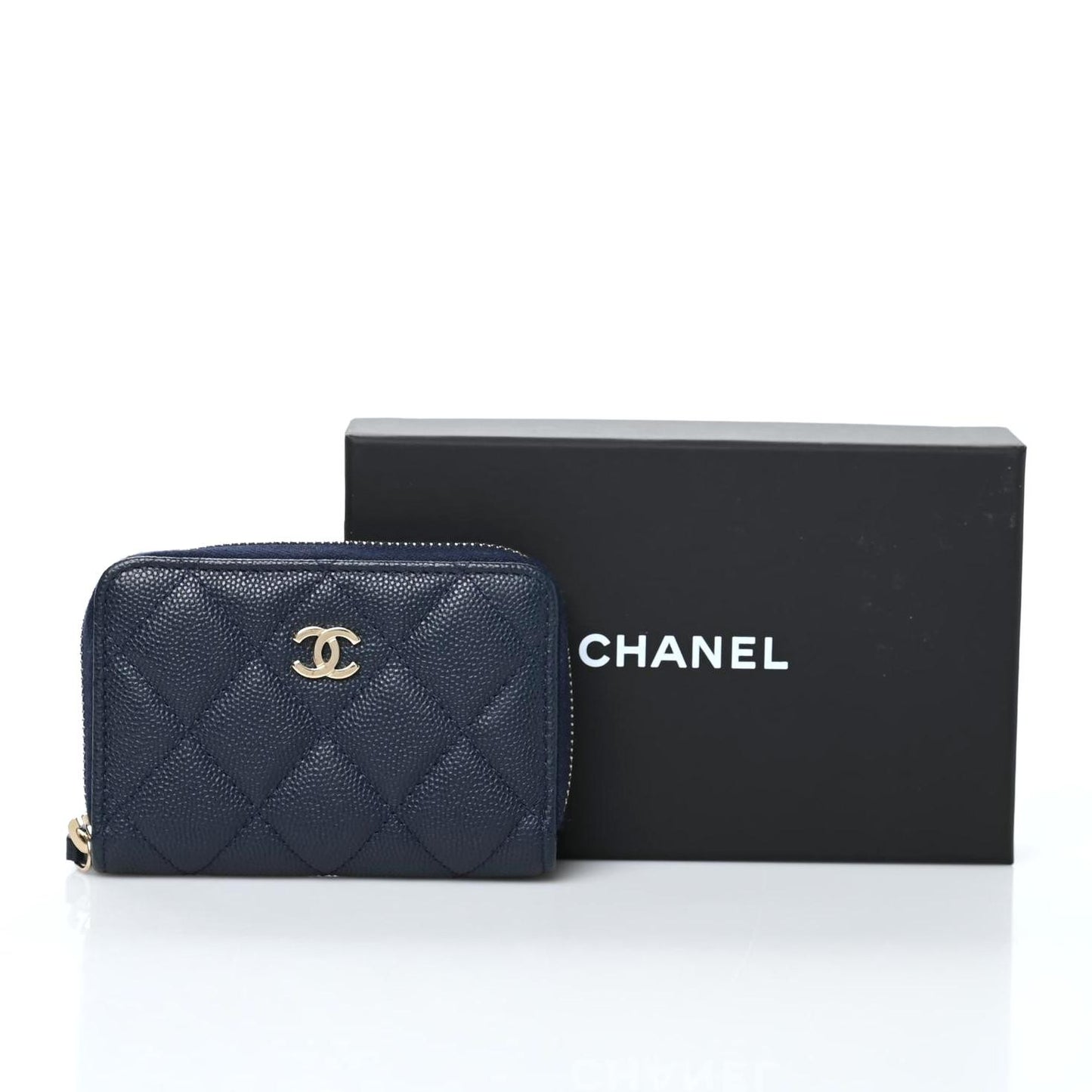 Caviar Quilted Zip Card Holder Navy