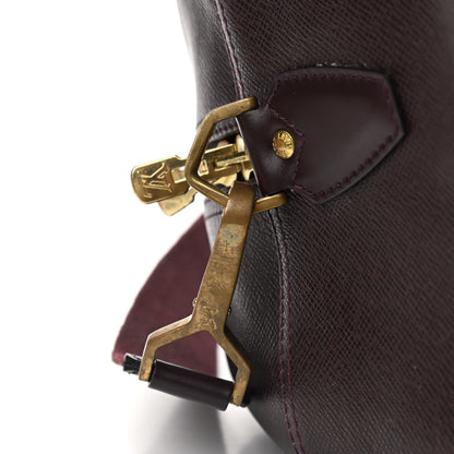 Louis Vuitton Taiga Kendall PM Acajou 16 of 17