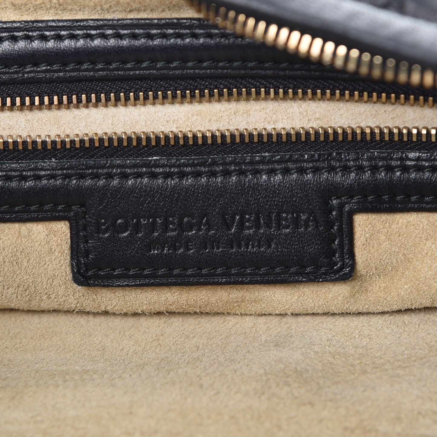 Nappa Intrecciato Large Veneta Hobo Nero Black