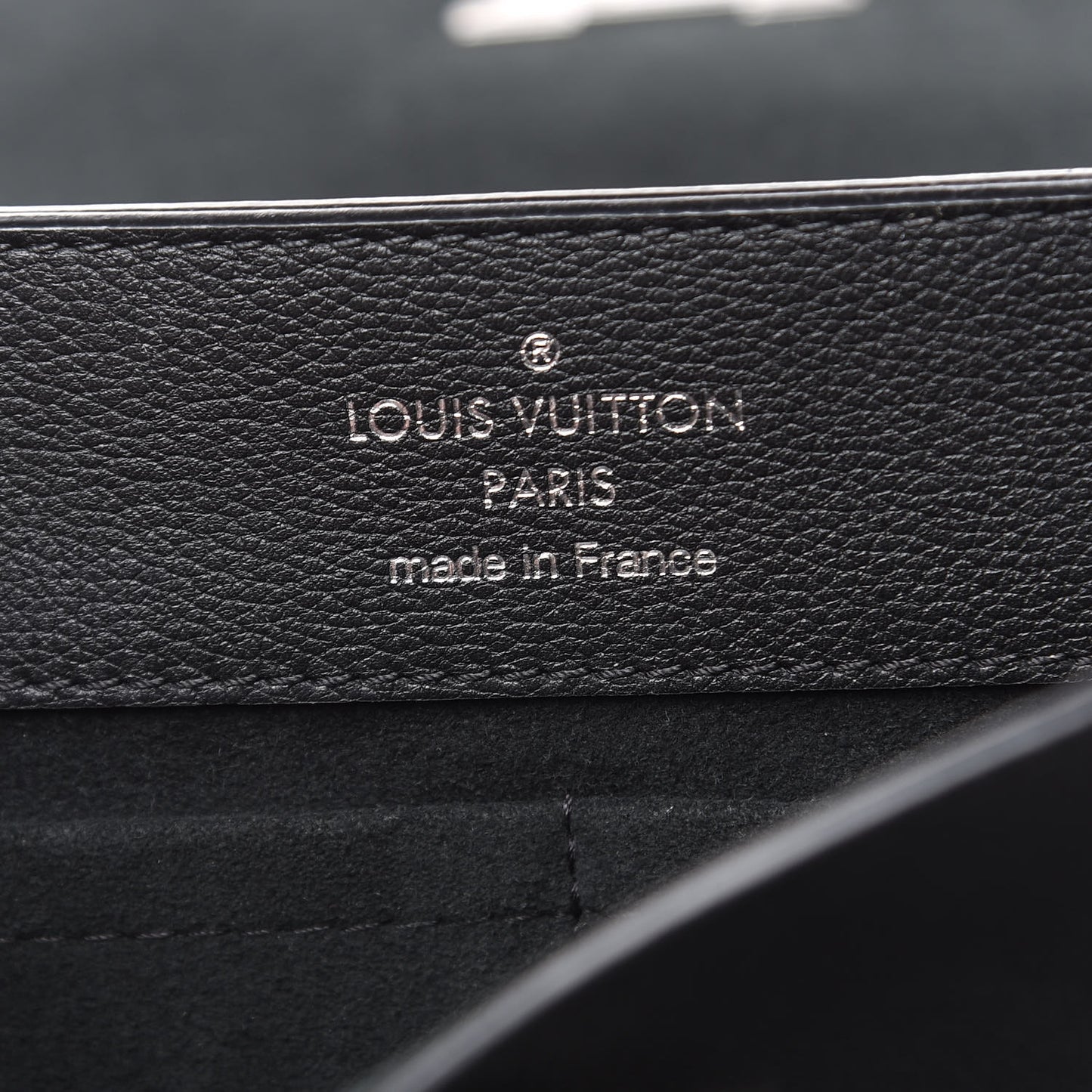 Soft Calfskin Lockme Ever Black