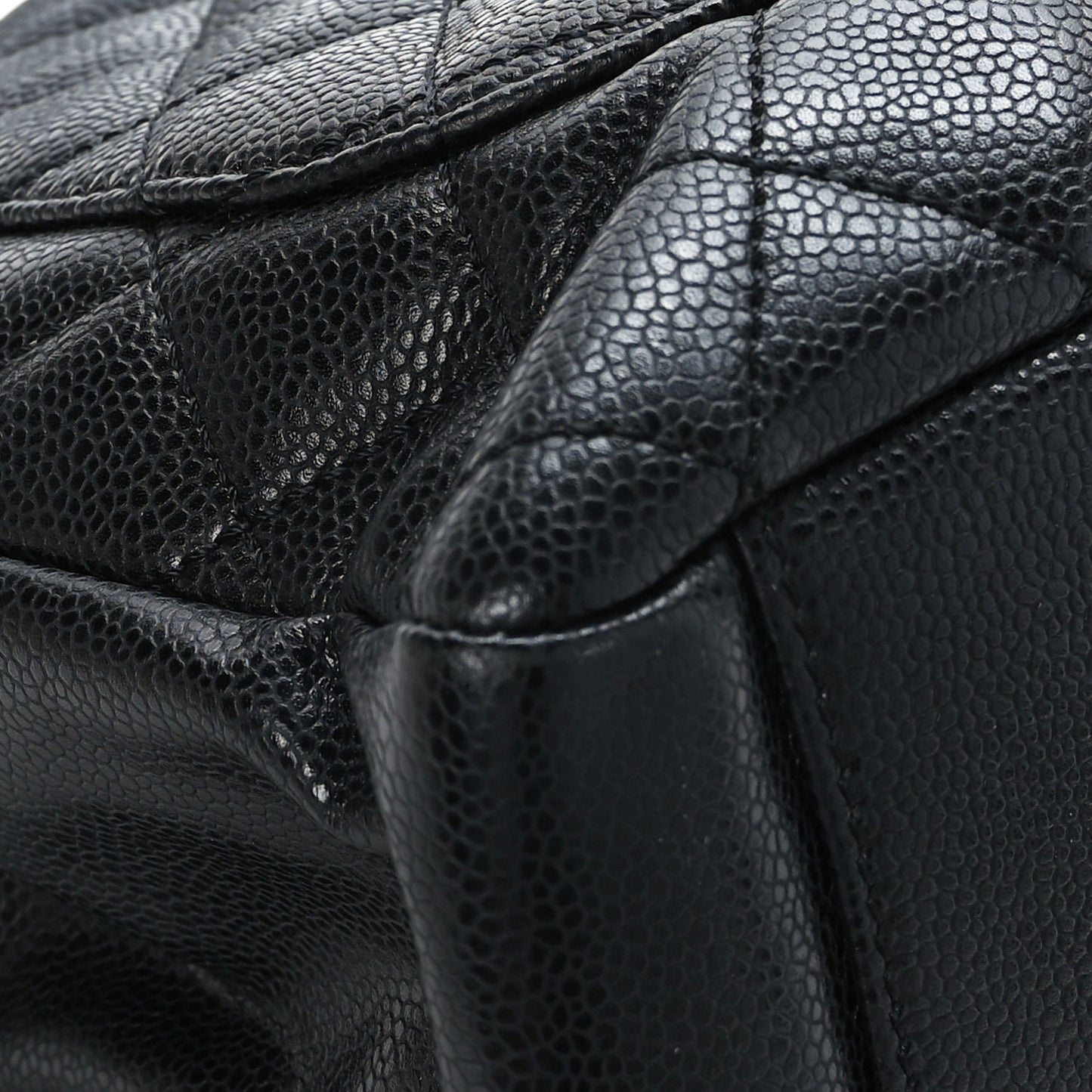 Caviar Quilted Grand Shopping Tote GST Black