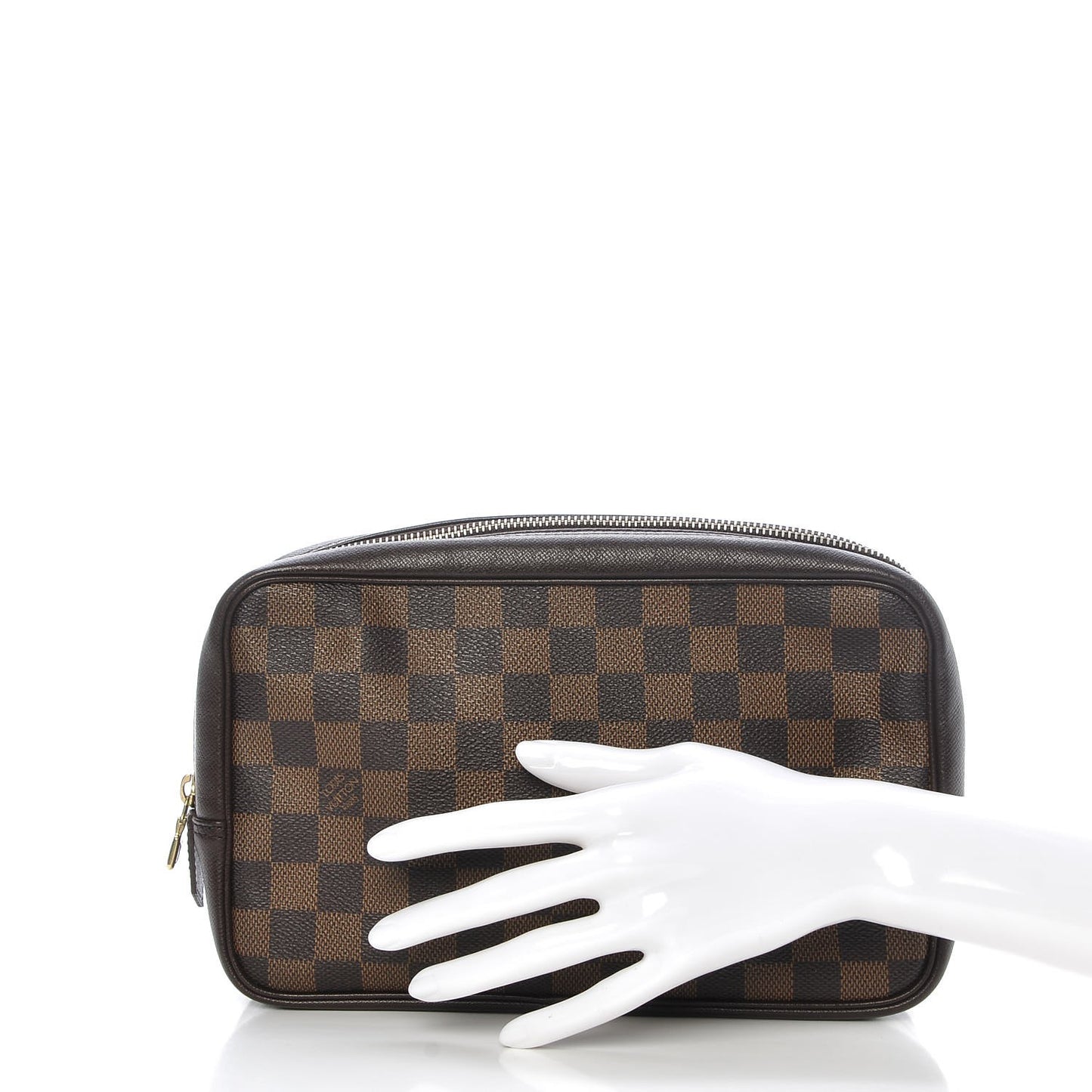 Damier Ebene Trousse Toilette 28
