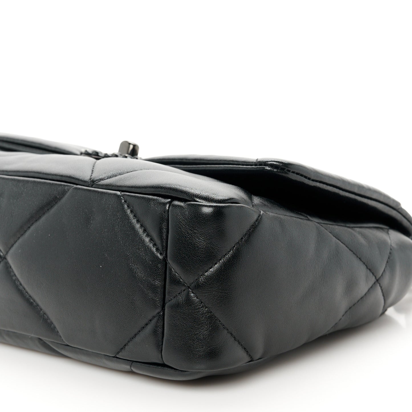 Goatskin Quilted Medium Chanel 19 Flap So Black