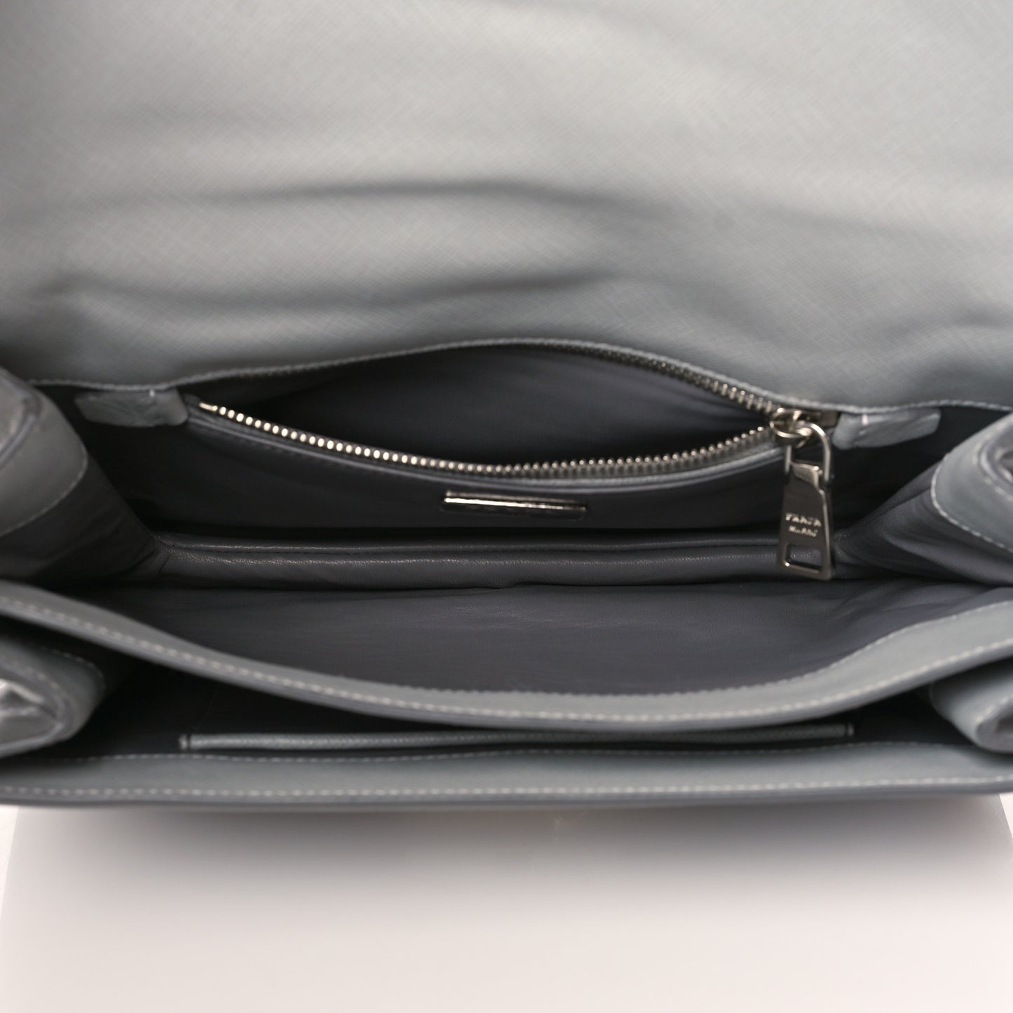 Saffiano Soft Sound Shoulder Bag Marmo Nube