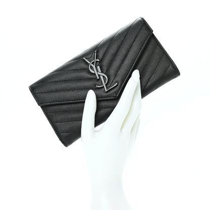 Saint Laurent Grain De Poudre Matelasse Chevron Monogram Flap Wallet Black 3 of 10