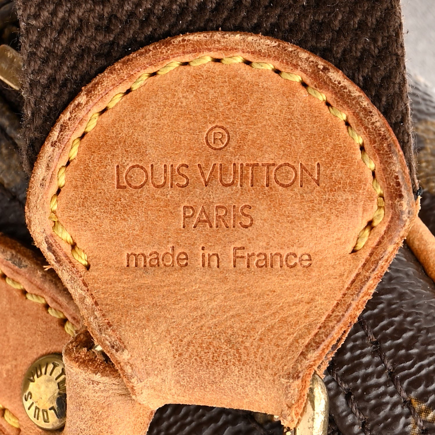 Louis Vuitton Monogram Reporter PM 7 of 18