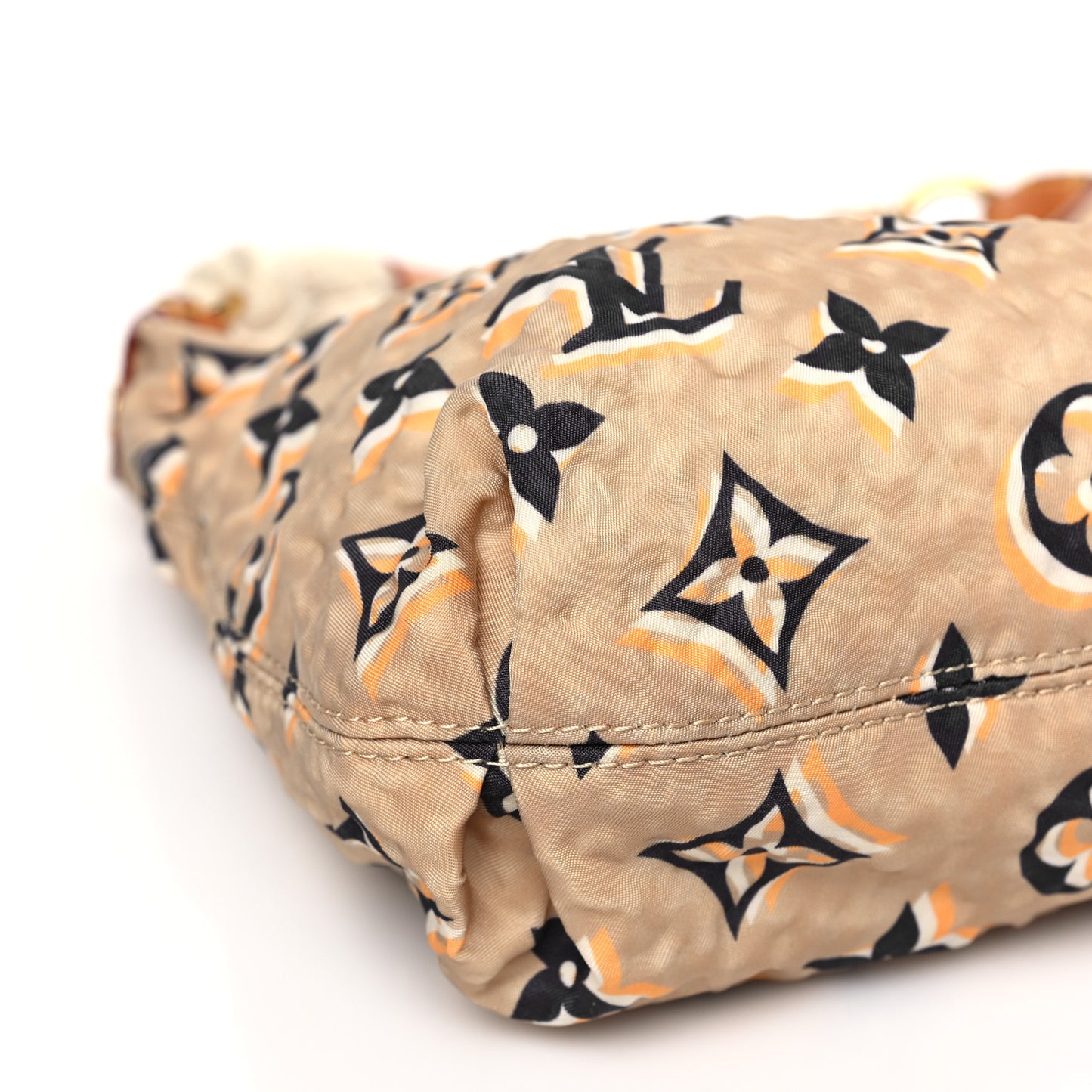 Nylon Monogram Cruise Bulles PM Beige