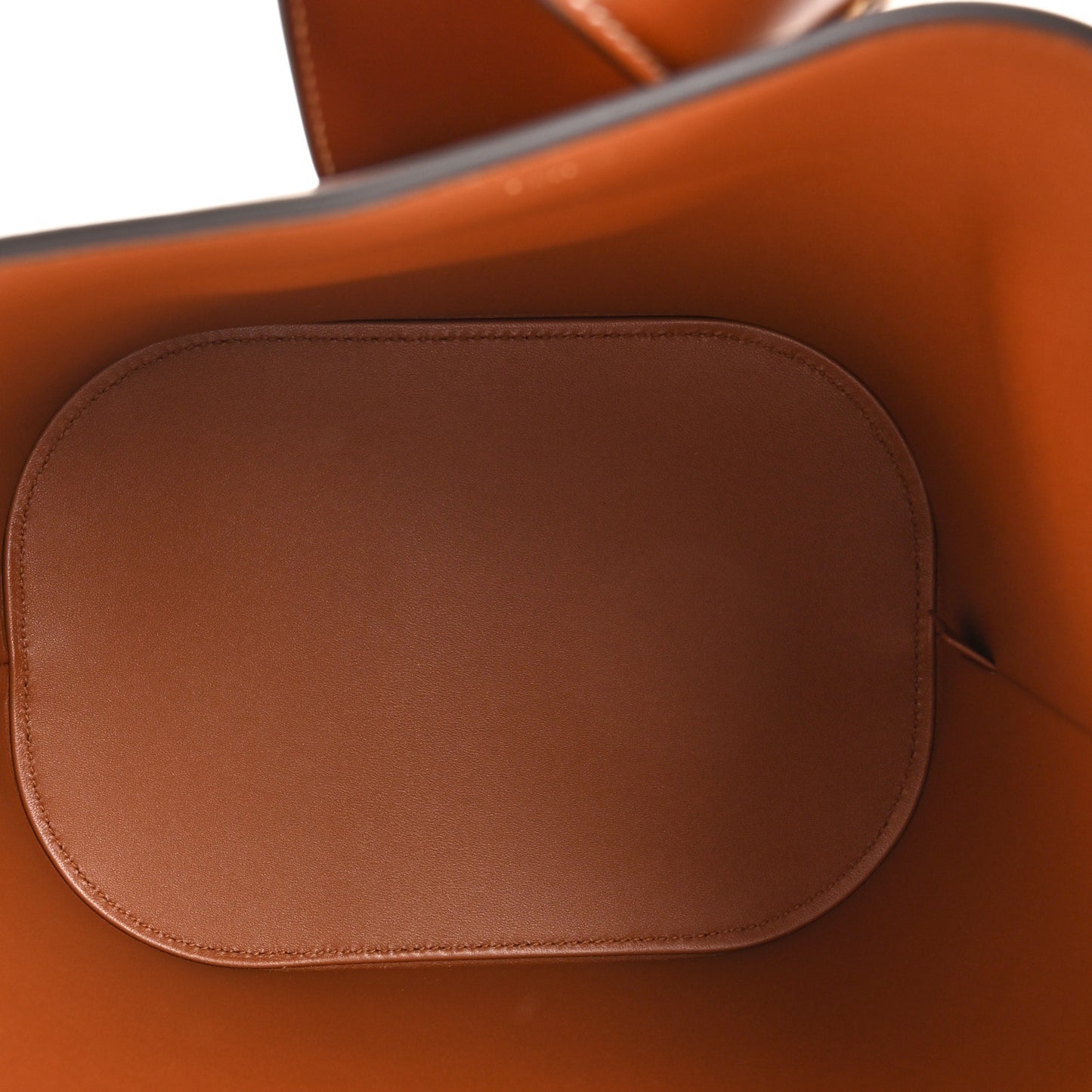 Smooth Calfskin Triomphe Medium Louise Bag Tan