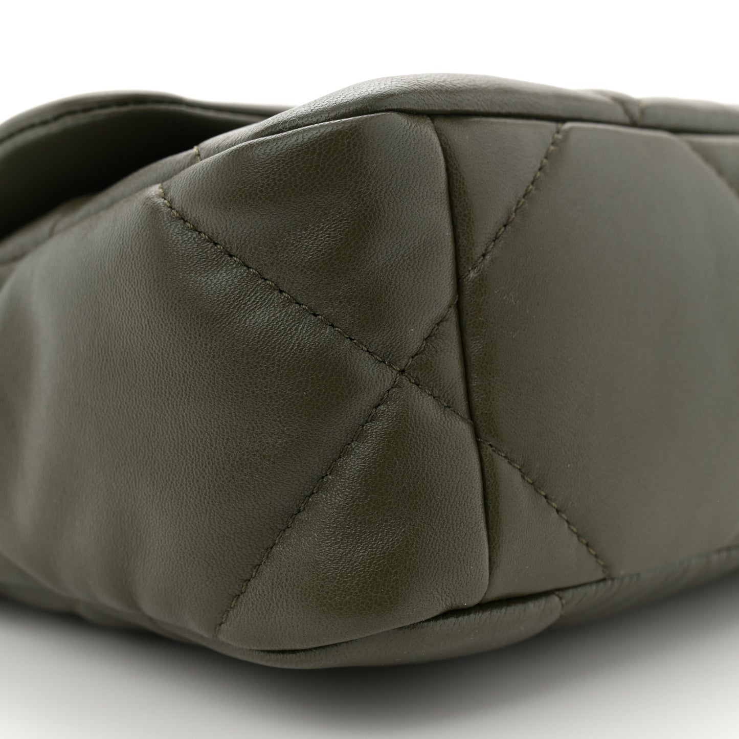 Lambskin Quilted Medium Chanel 19 Flap Khaki