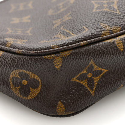 Louis Vuitton Monogram Pochette Accessories 8 of 10