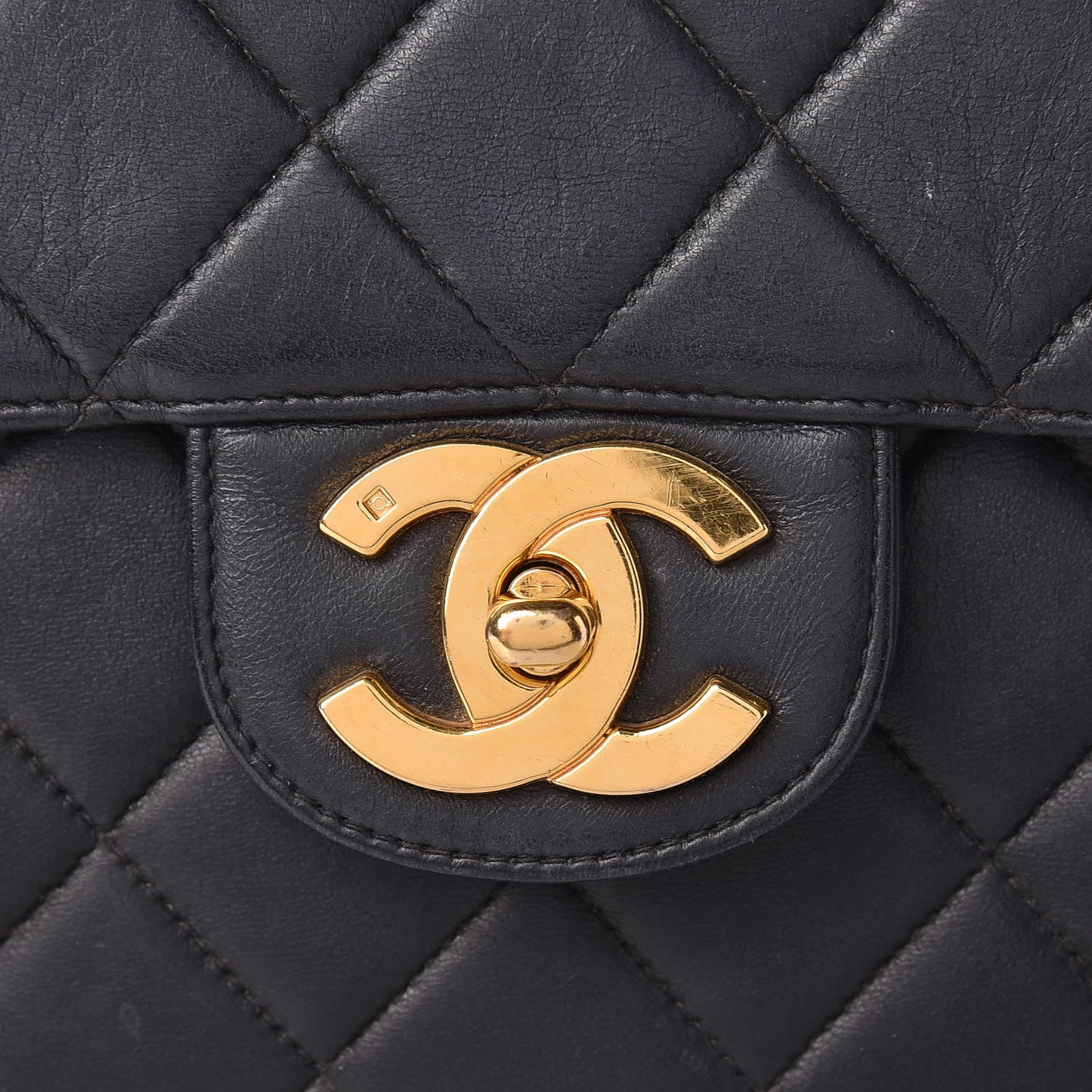 Lambskin Quilted Jumbo Single Flap Black