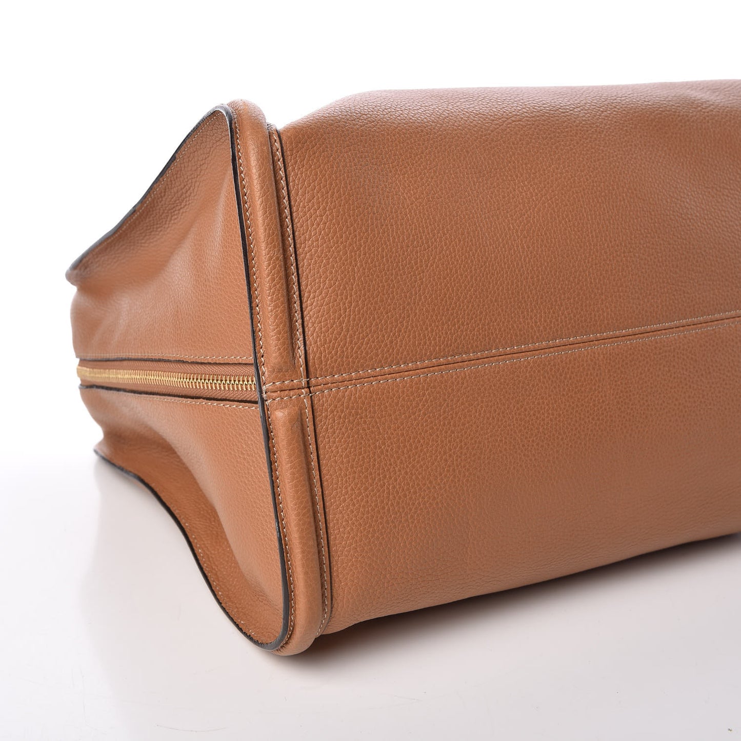 Pebbled Calfskin Large Skull Padlock Zip Around Tote Camel
