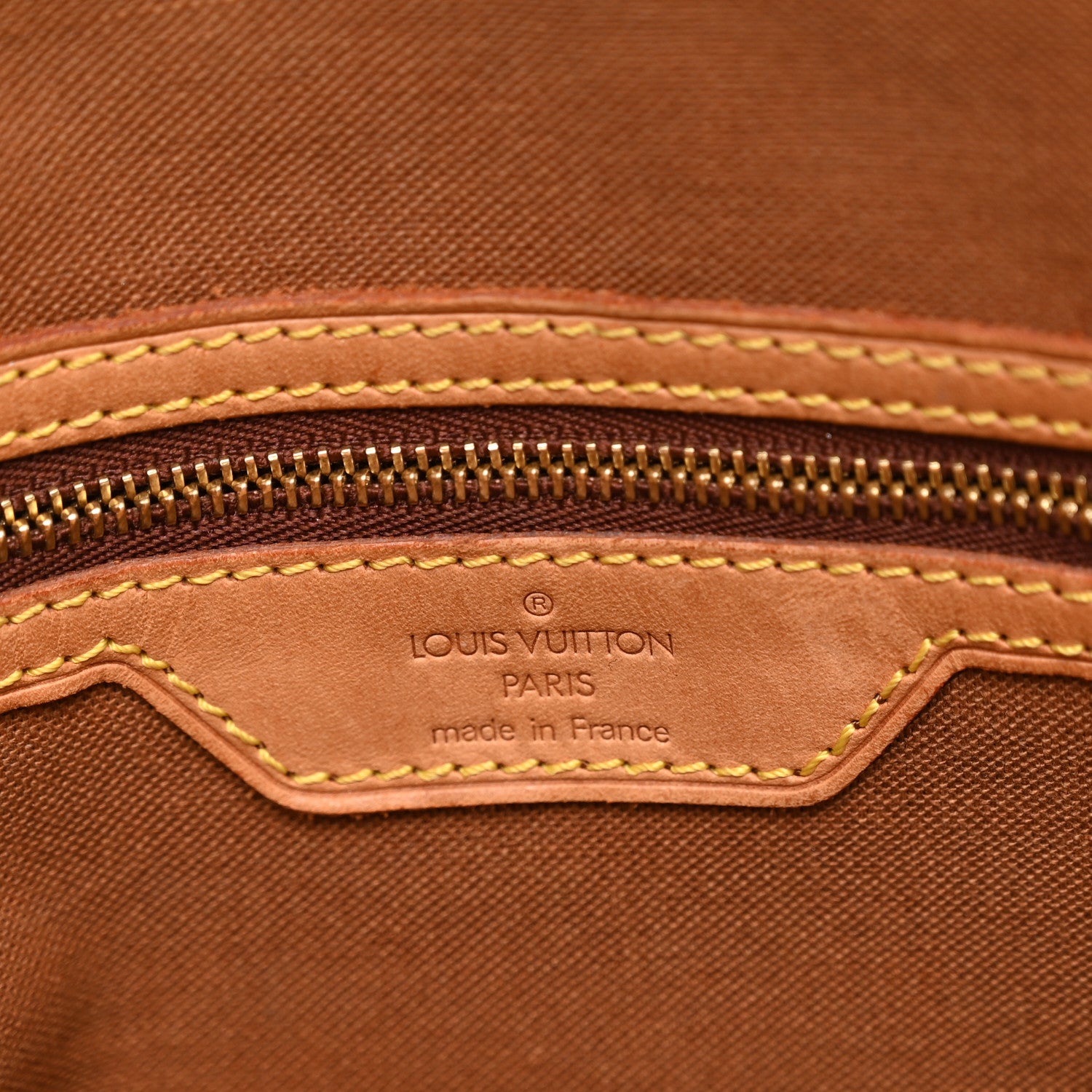 Louis Vuitton Monogram Cabas Mezzo 6 of 15