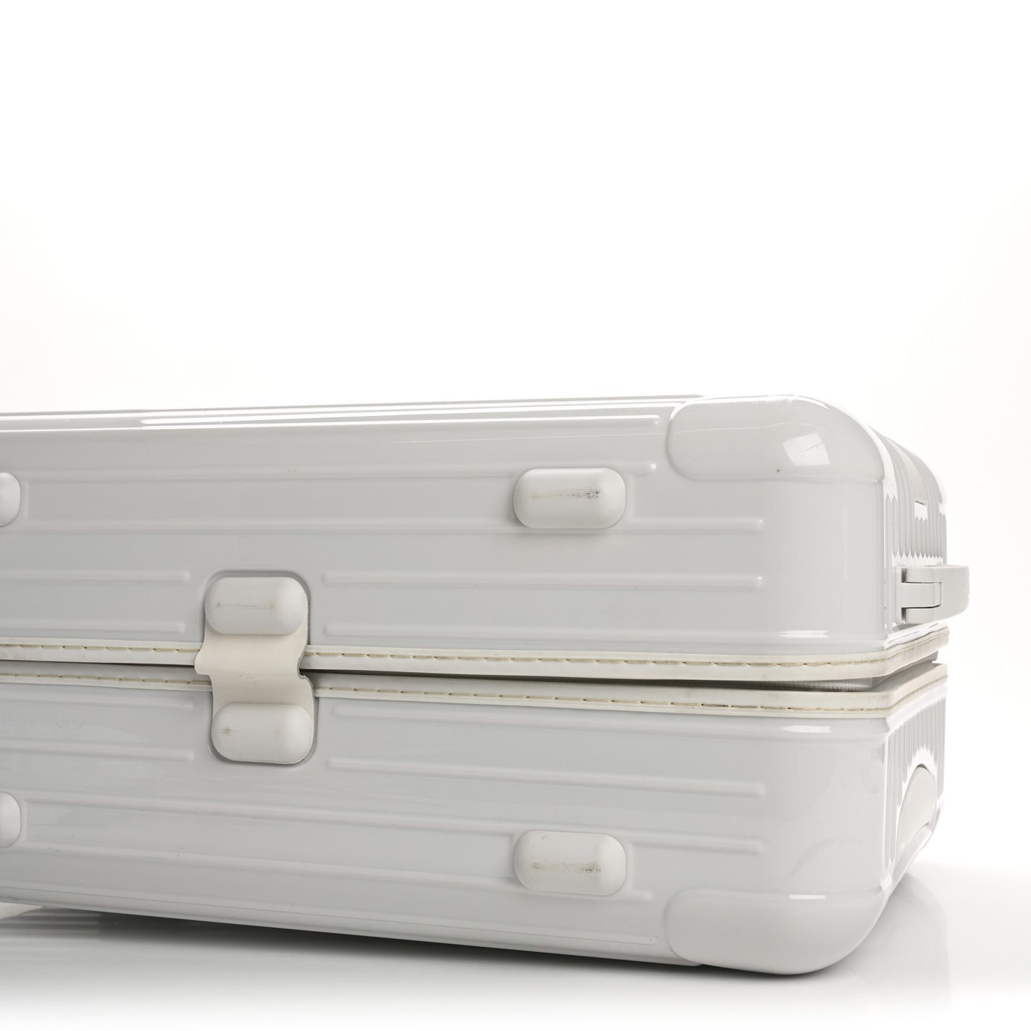 Gloss Polycarbonate Essential Cabin White