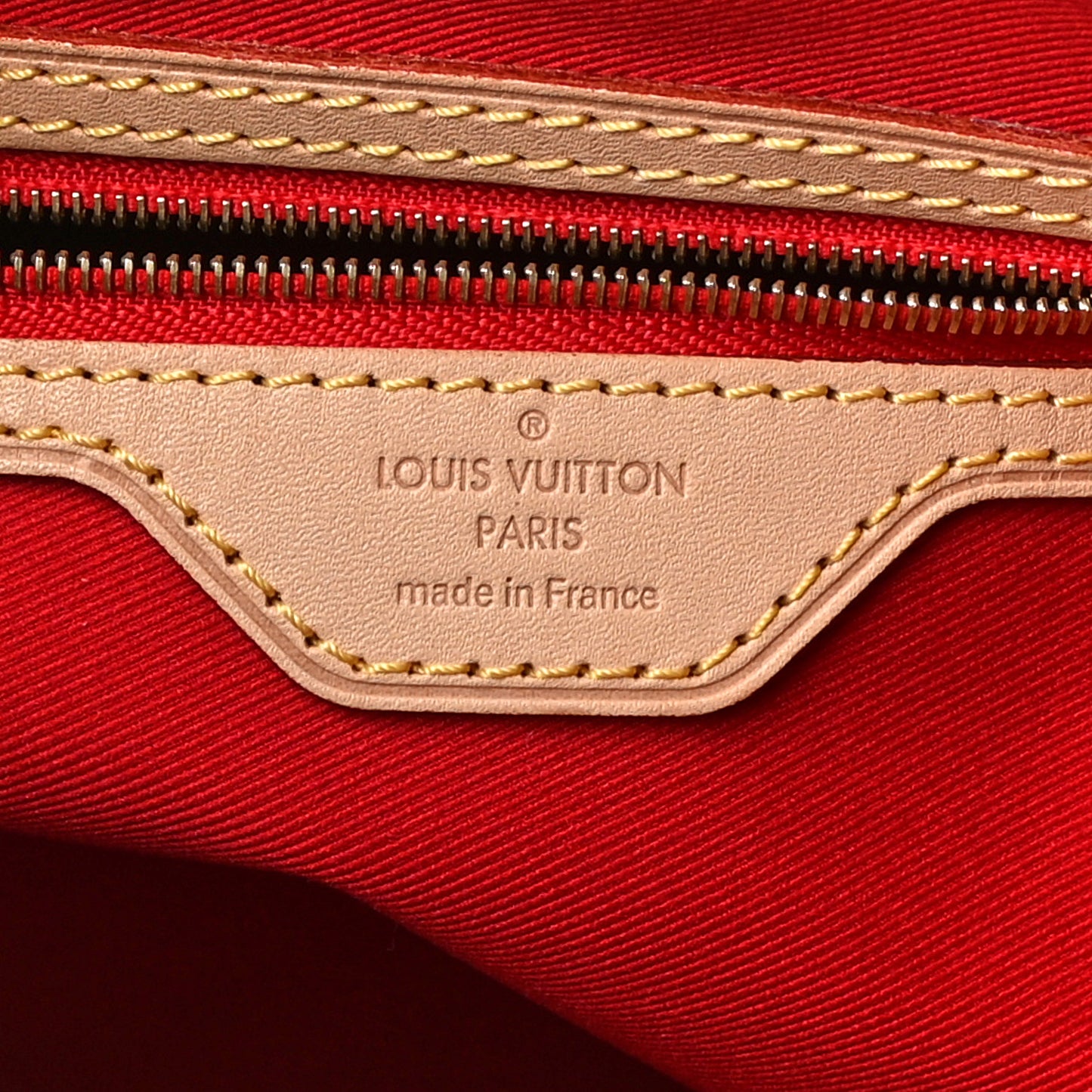 Monogram Carry It