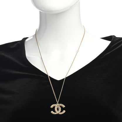 Chanel Pearl CC Pendant Necklace Gold 2 of 4
