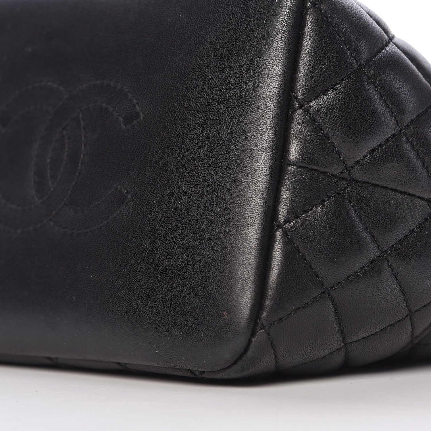 Chanel Lambskin Quilted Small Hobo Black 17 of 20