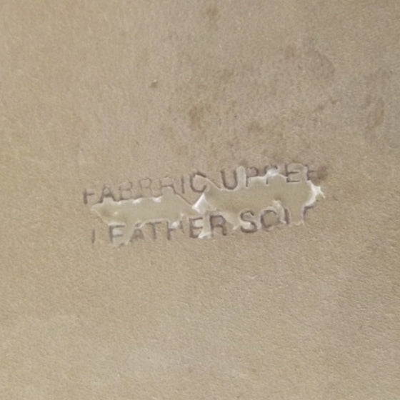 MANOLOBLAHNIKSatinJeweledAnklePumps39.5