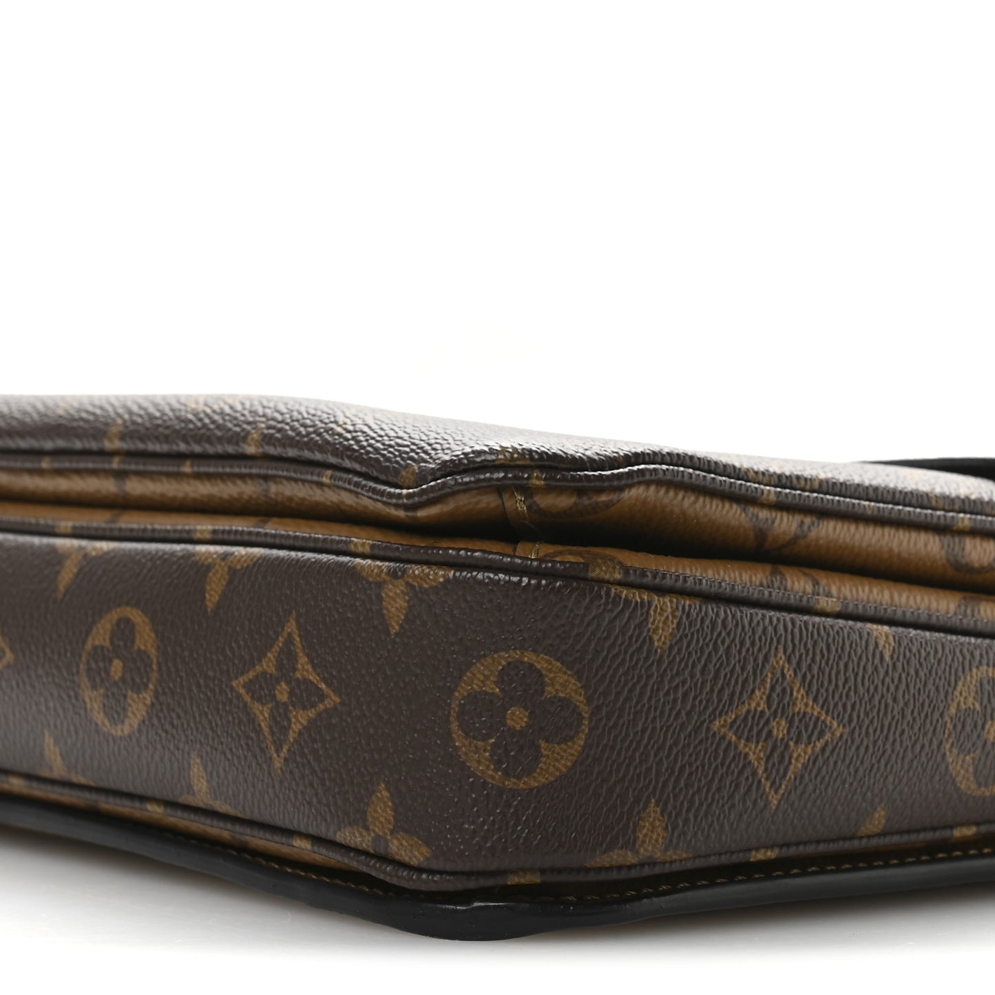 Reverse Monogram Pochette Metis