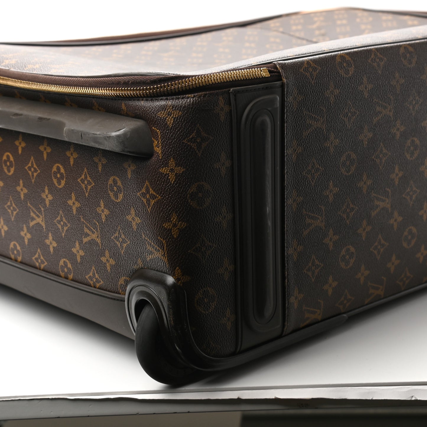 Monogram Pegase 65