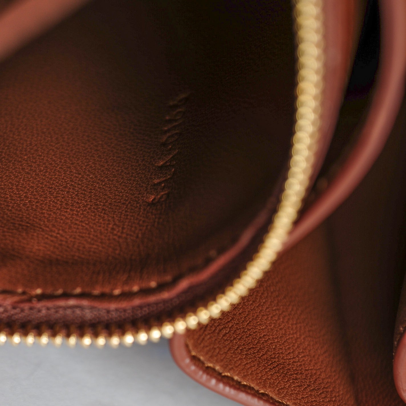 Smooth Calfskin Medium Classic Box Flap Bag Chestnut