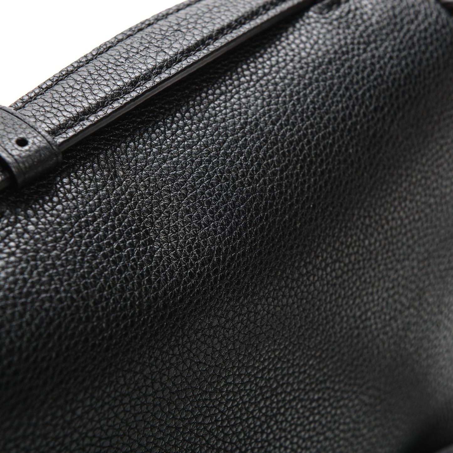 Grained Calfskin Vivienne NM Black