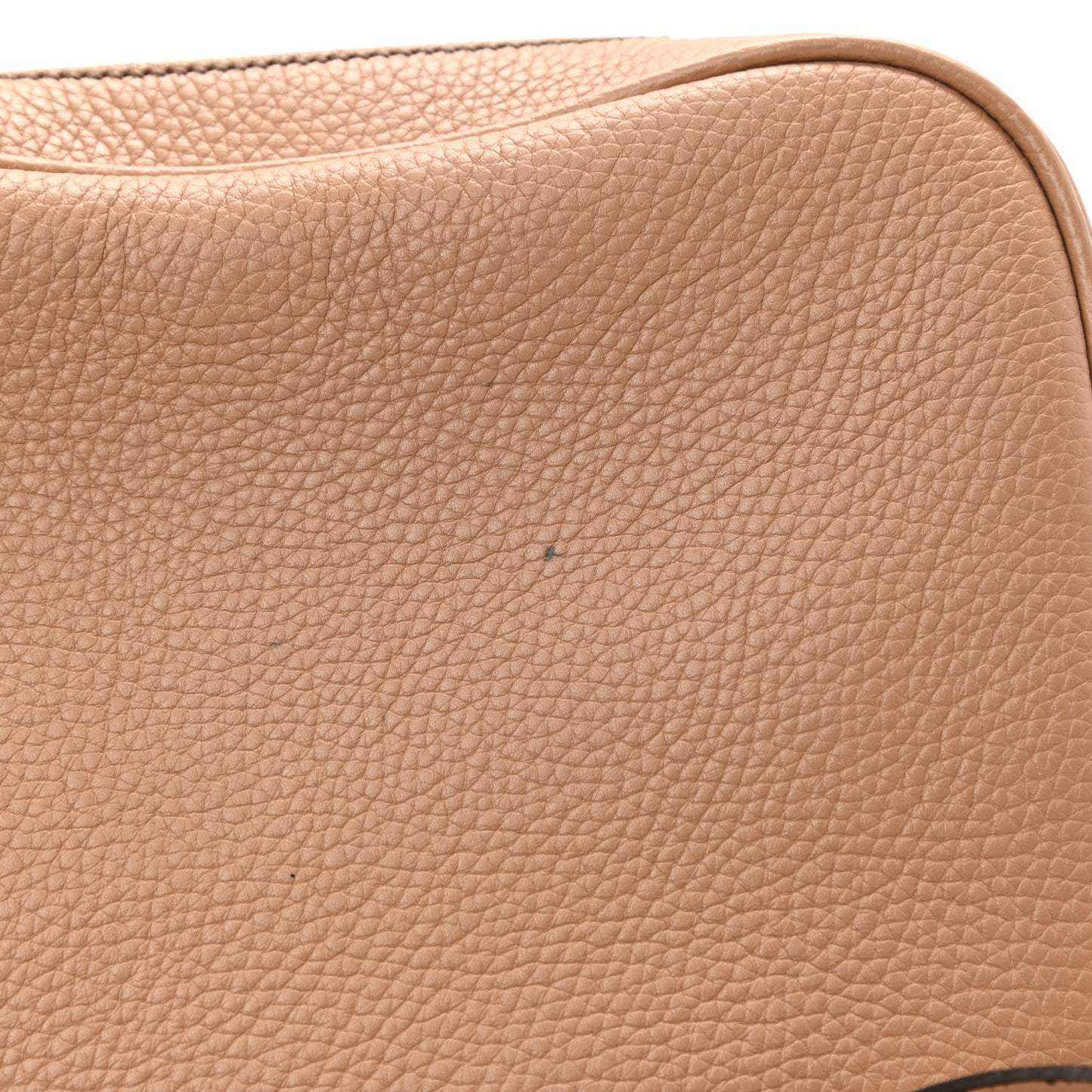 Pebbled Calfskin Small Soho Disco Bag Camelia