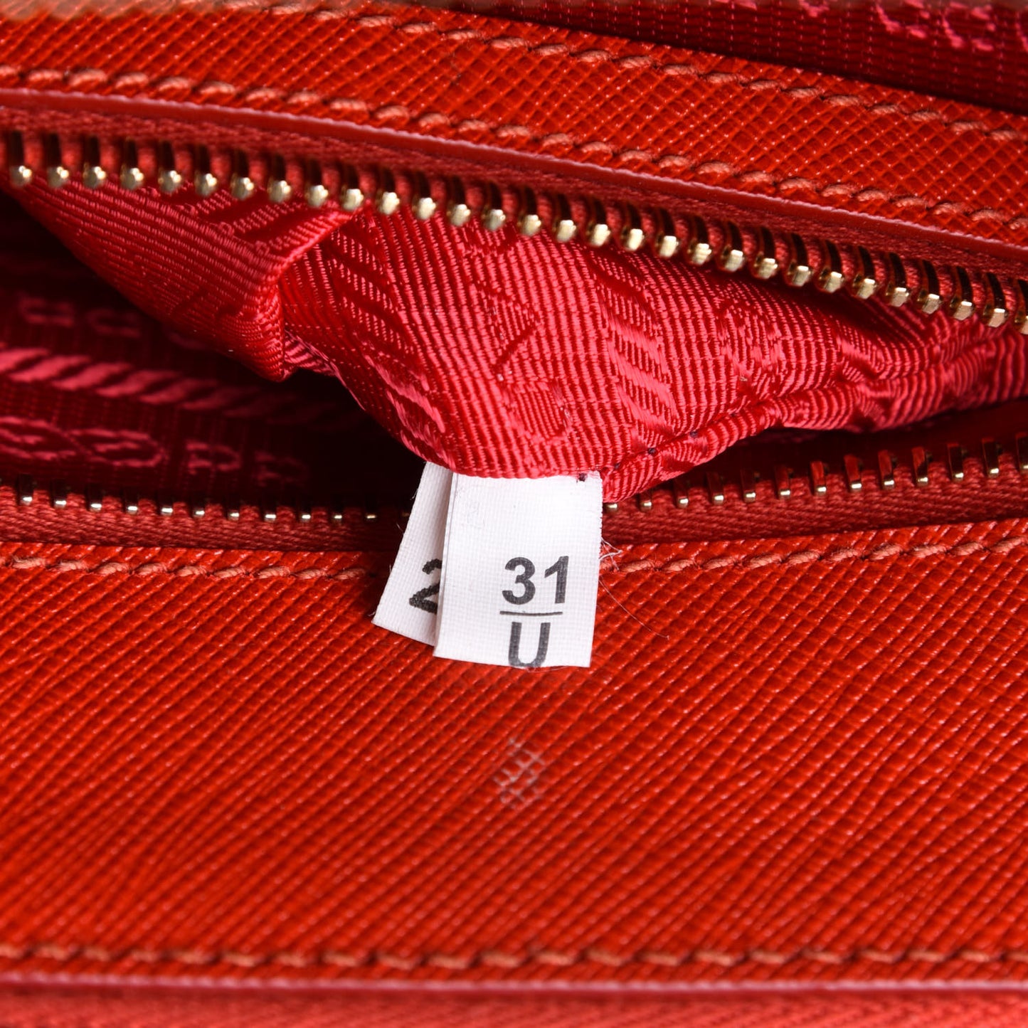 Saffiano Small Galleria Double Zip Tote Fuoco