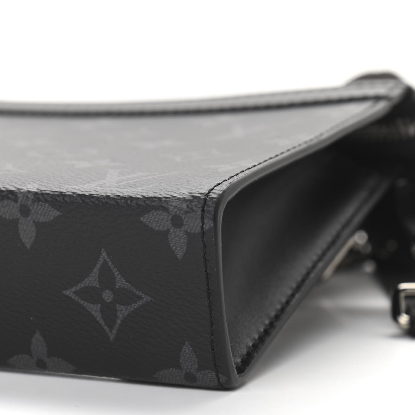 Reverse Monogram Eclipse Gaston Wearable Wallet