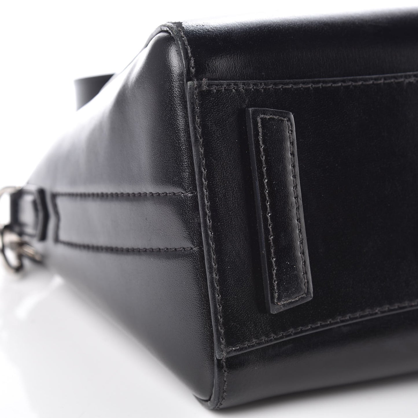 Shiny Lord Calfskin Mini Antigona Black