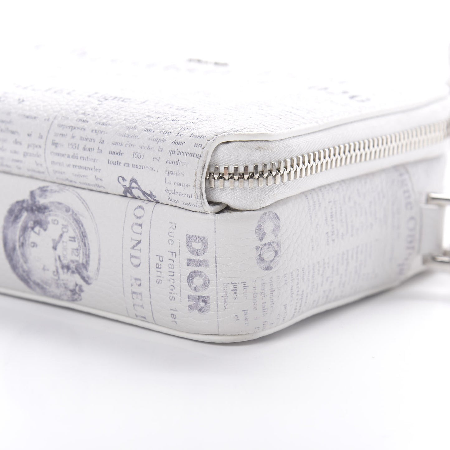 X DANIEL ARSHAM Grained Calfskin Newspaper Messenger White