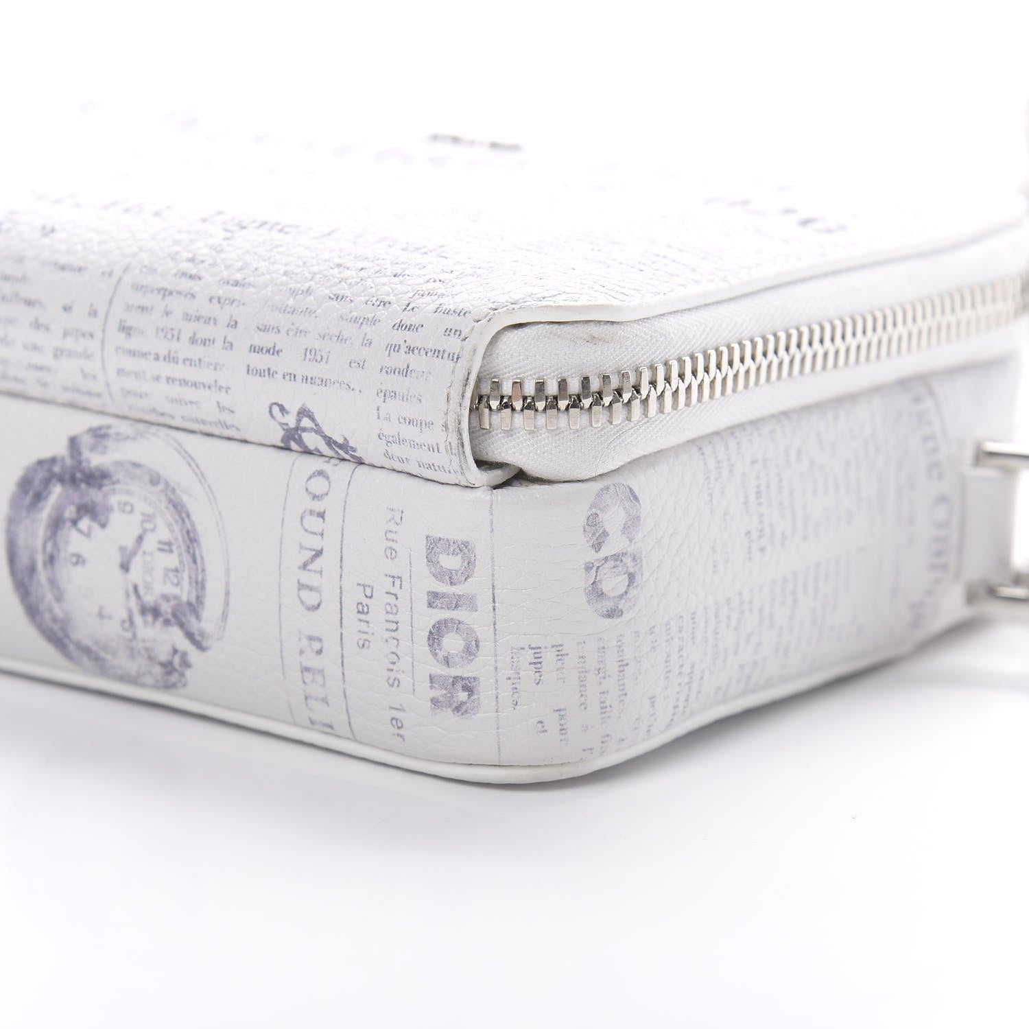 Christian Dior X DANIEL ARSHAM Grained Calfskin Newspaper Messenger White 11 of 14