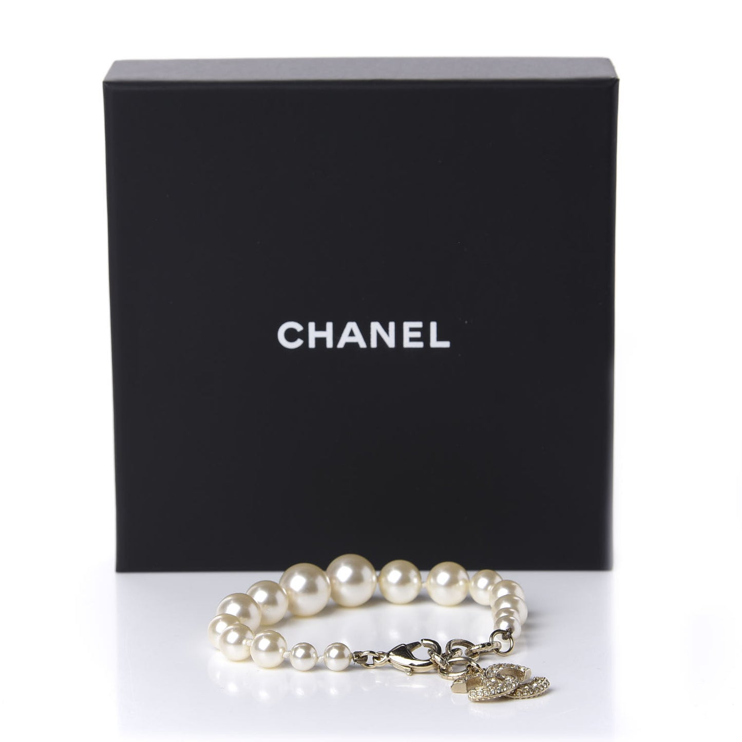 Pearl CC Bracelet Gold