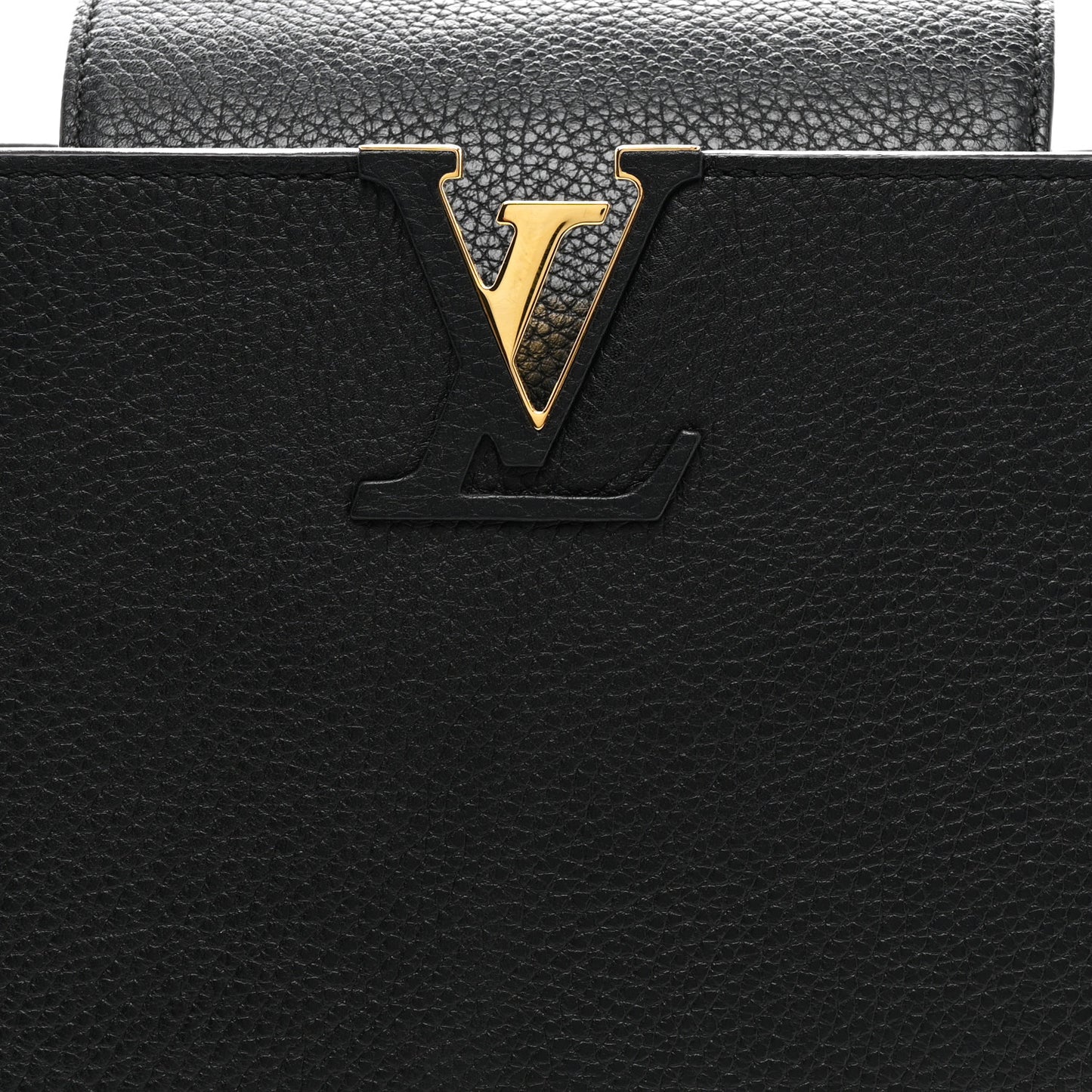 Taurillon Capucines PM Black