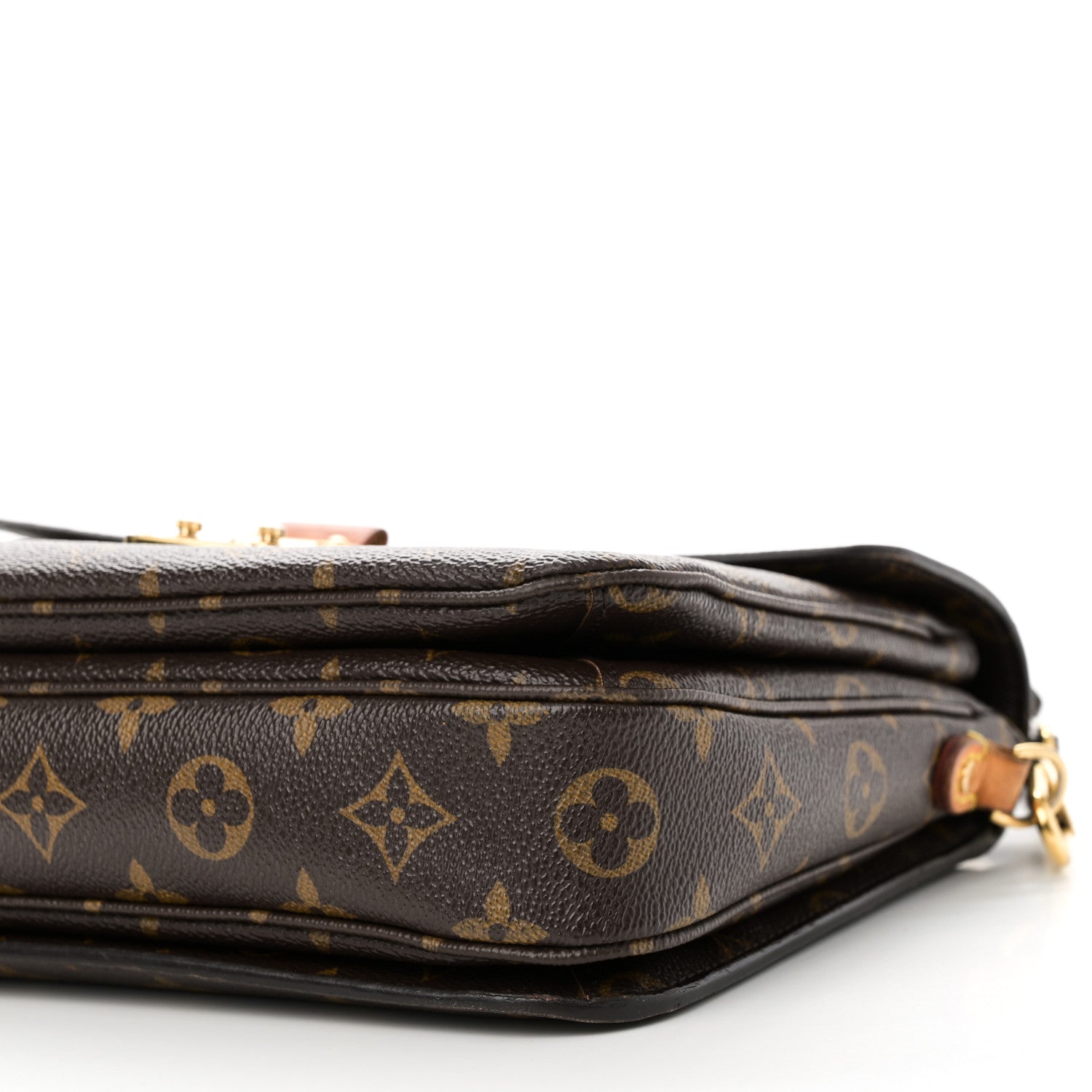 Louis Vuitton Monogram Pochette Metis 9 of 9