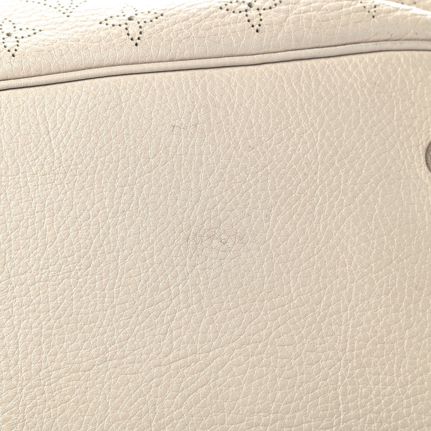 Louis Vuitton Mahina L Ivory 16 of 16