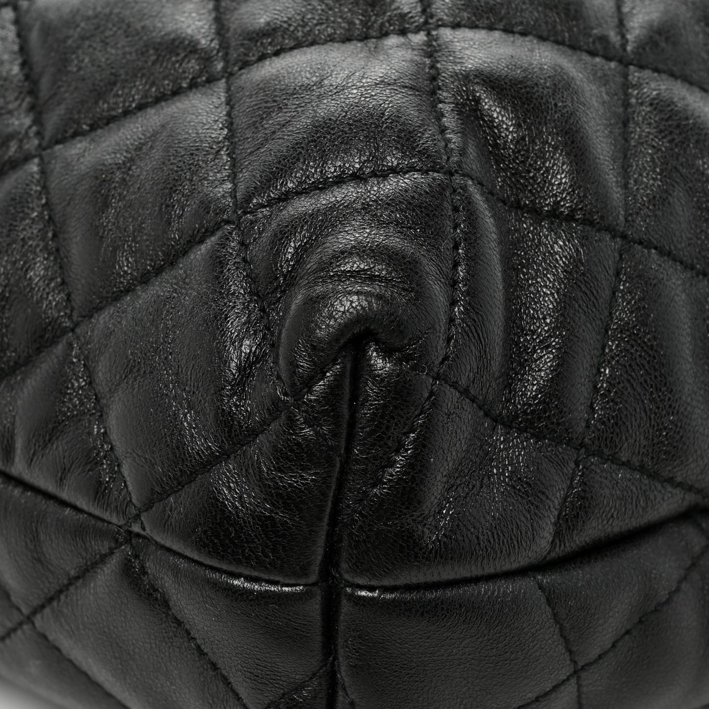 Lambskin Quilted Maxi Icare Shopping Tote Black