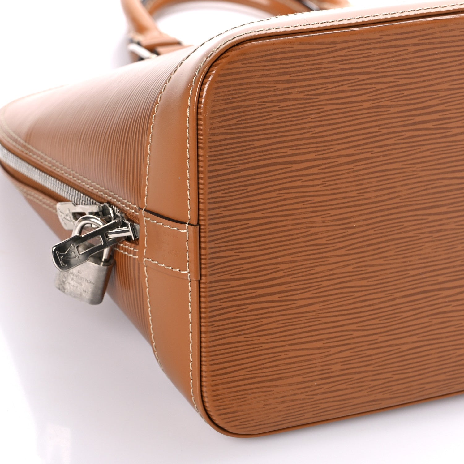 Louis Vuitton Epi Alma PM Cannelle 7 of 8