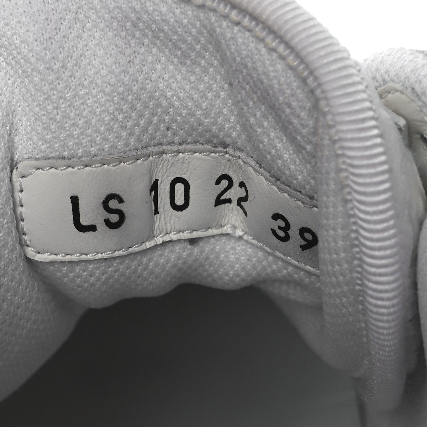 Calfskin Oblique Laser Perforated Dior One Low Sneakers 39 White Nude