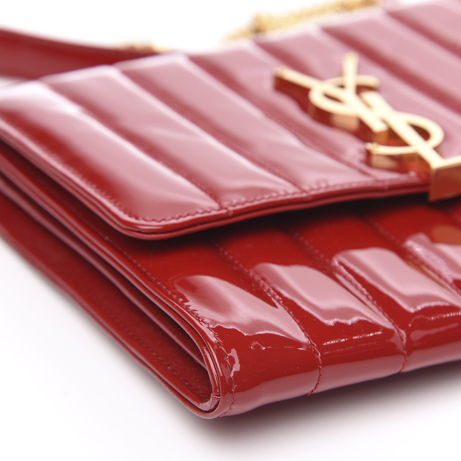 Saint Laurent Patent Calfskin Matelasse Vicky Chain Wallet Rouge Eros 7 of 10