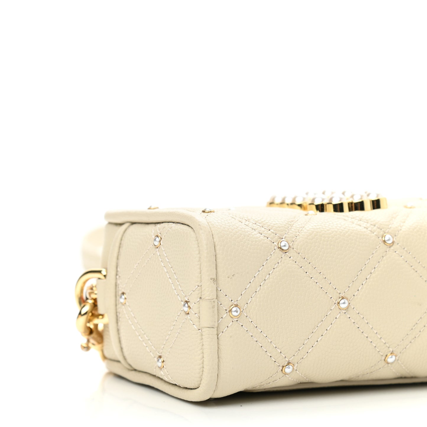 Calfskin Quilted Pearl The Softshot 17 Crossbody Oatmilk