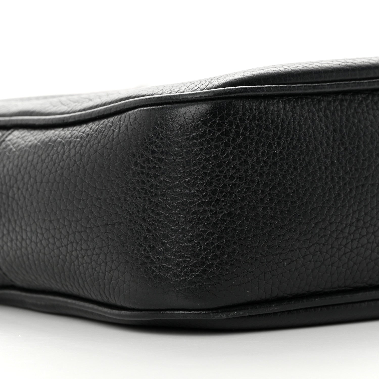 Gucci Pebbled Calfskin Small Soho Disco Bag Black 9 of 19