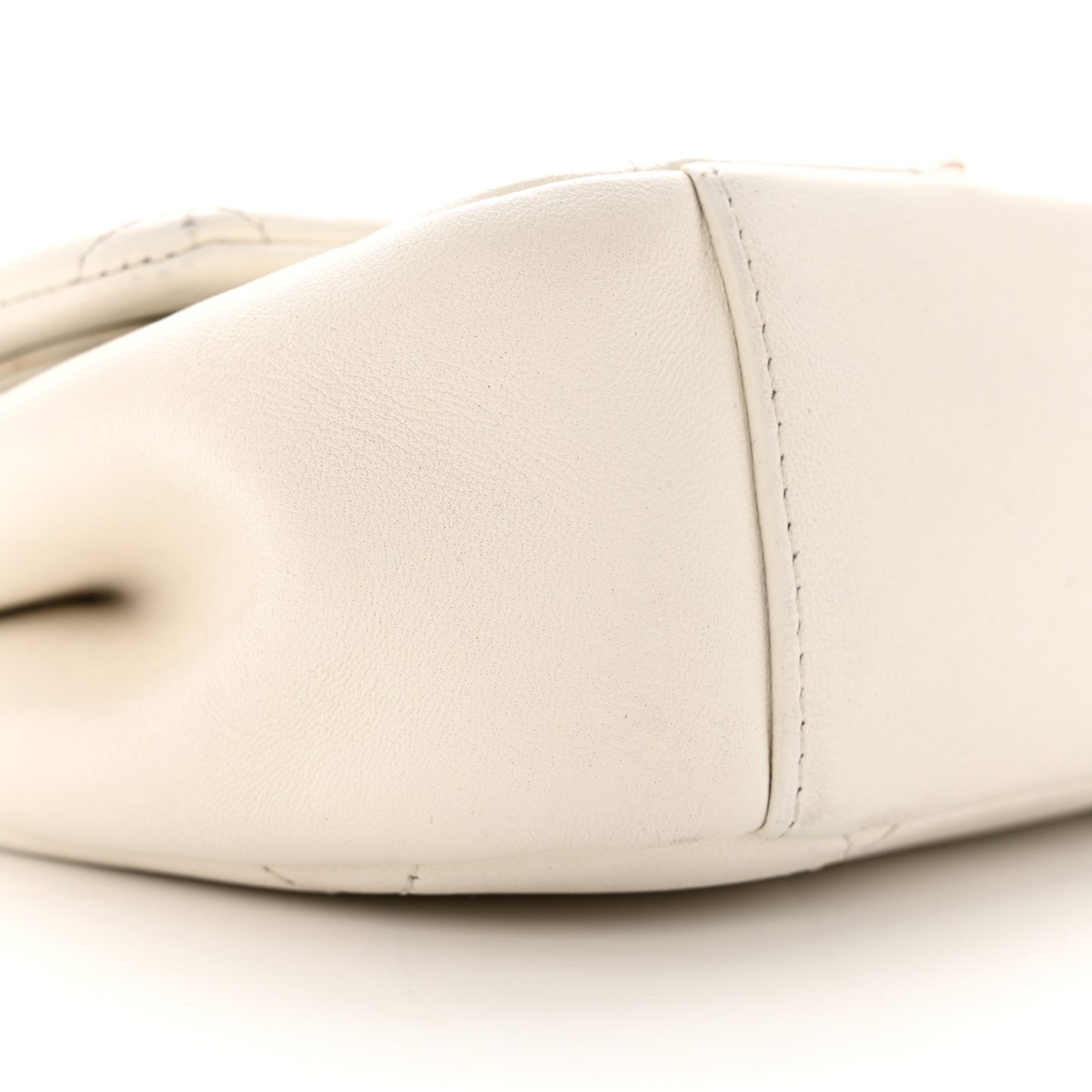 Lambskin A Real Catch Flap Bag White