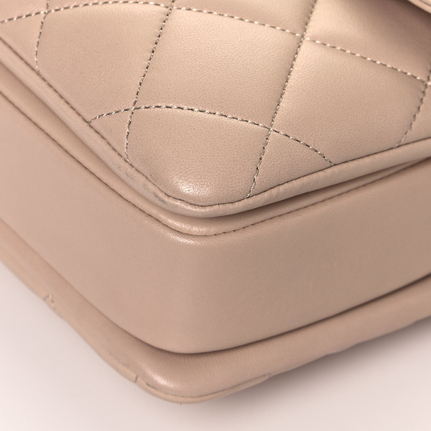 Lambskin Quilted Medium Trendy CC Flap Dual Handle Bag Beige
