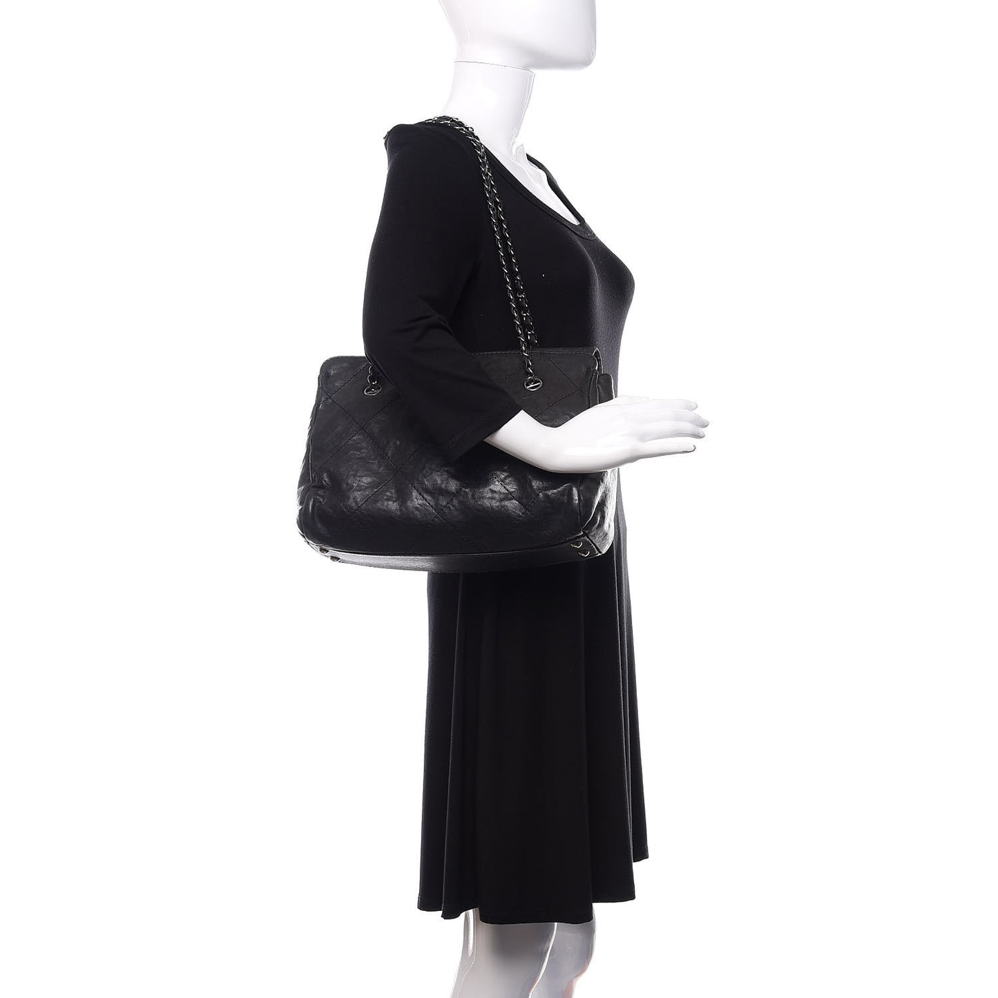 Washed Calfskin Diamond Stitch Large Hamptons Shopping Tote Black